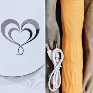 Vibrador Premim / Has Love con 10 modos de vibracion con carga USB / J4